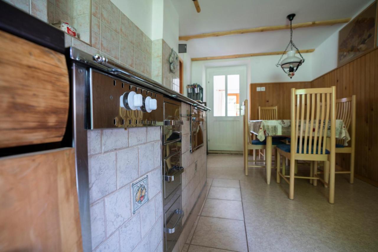Holiday Home Srednja Vas Средня-Вас-в-Бохиню Экстерьер фото