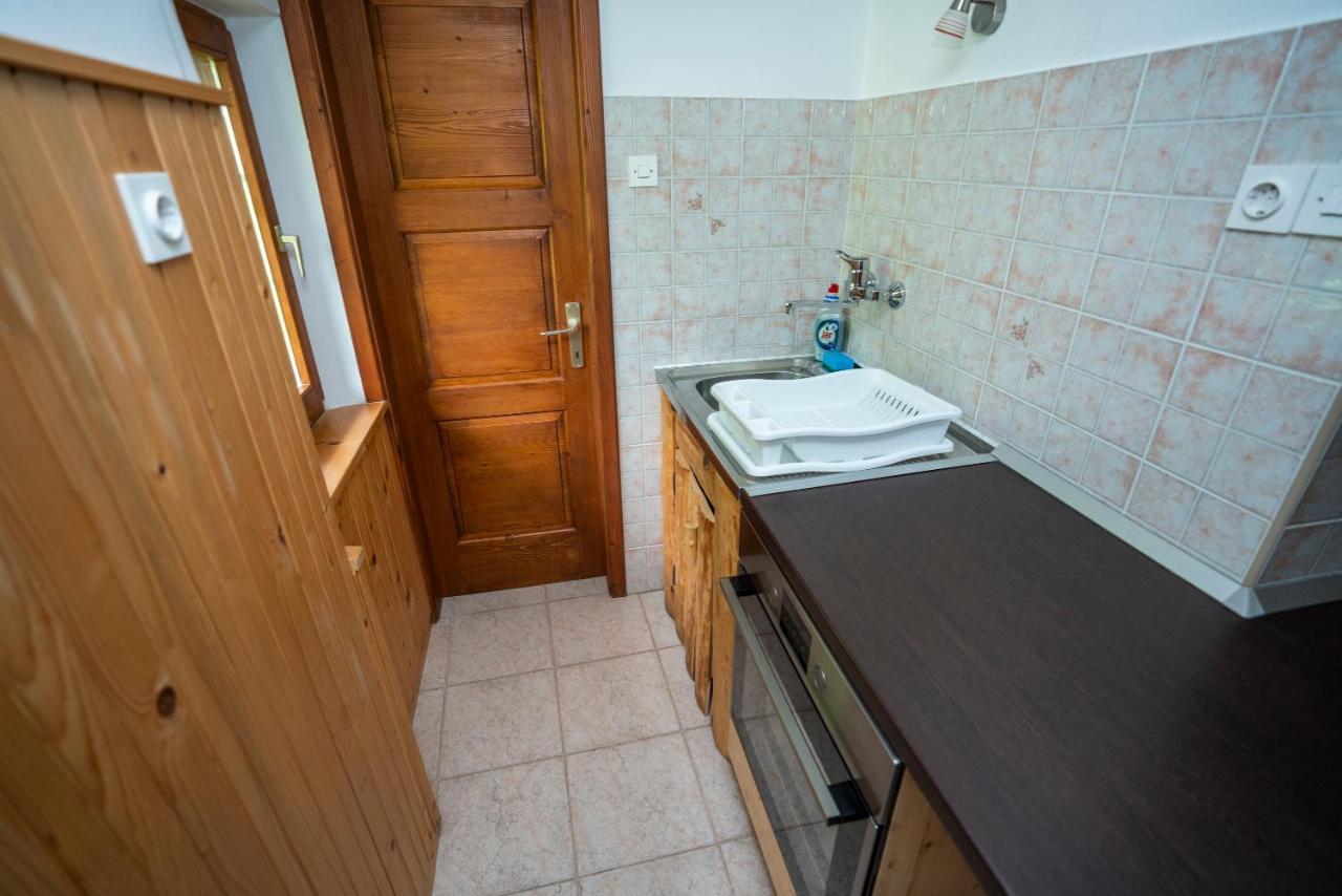Holiday Home Srednja Vas Средня-Вас-в-Бохиню Экстерьер фото